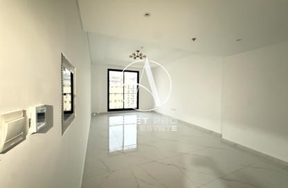 Apartment - 2 Bedrooms - 3 Bathrooms for rent in Nadd Al Hammar - Dubai Apartment - 2 Bedrooms - 3 Bathrooms for rent in Nadd Al Hammar - Dubai