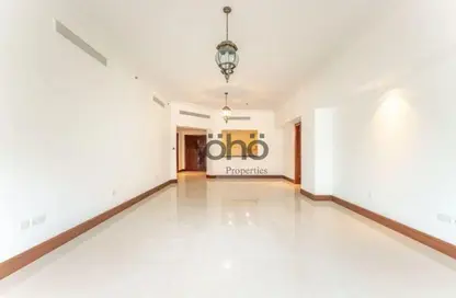 شقة - 2 غرف نوم - 3 حمامات للايجار في الميل الذهبي 10 - الميل الذهبي - نخلة جميرا - دبي