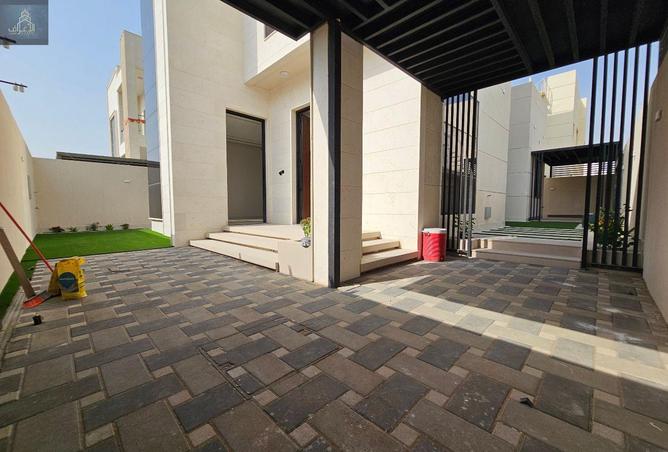 58573130 - Property Image 2