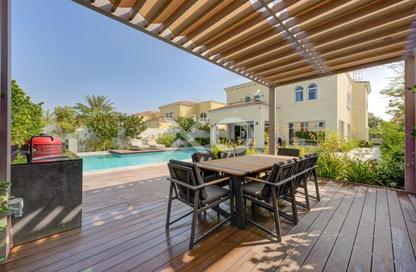 Villa - 5 Bedrooms - 5 Bathrooms for sale in Legacy Large - Legacy - Jumeirah Park - Dubai