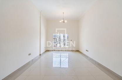 Apartment - 2 - 3 for rent in Rose Palace - Arjan - Dubai