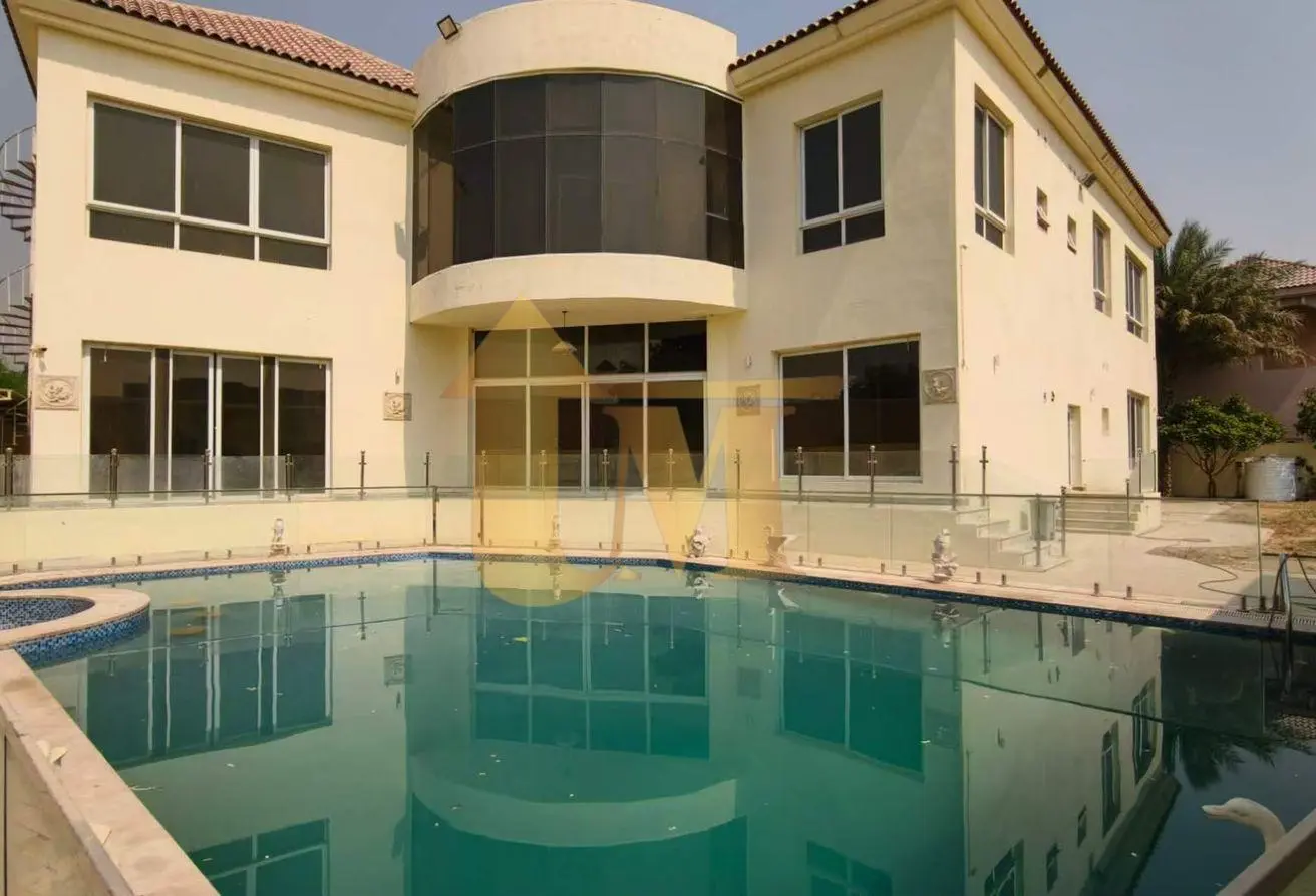 165602472 - Property Main Image