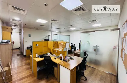 مستودع - استوديو للايجار في القوز الصناعية - القوز - دبي