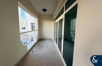 Apartment - 2 Bedrooms - 3 Bathrooms for rent in Abu Keibal - Shoreline Apartments - Palm Jumeirah - Dubai
