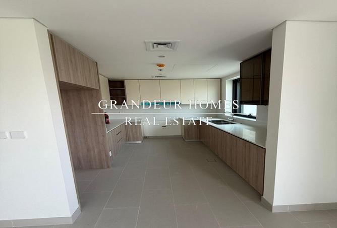83668892 - Property Image 3