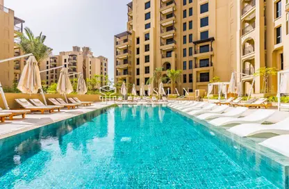 Apartment - 2 Bedrooms - 2 Bathrooms for sale in Jadeel - Madinat Jumeirah Living - Umm Suqeim - Dubai
