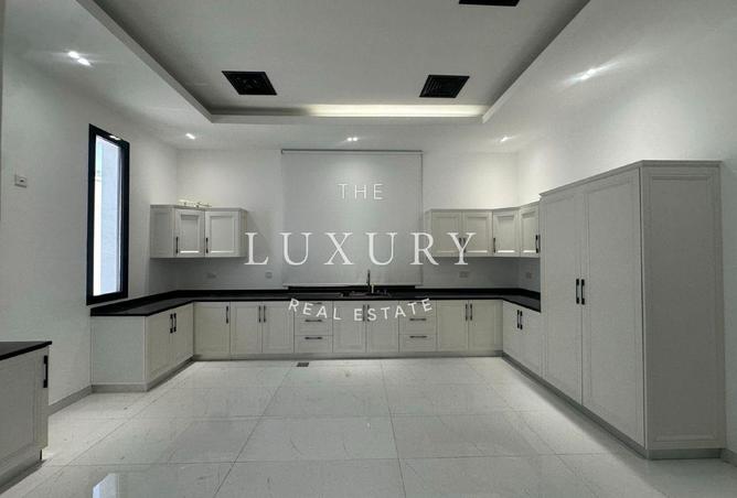 70281896 - صورة العقار 3