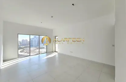 Apartment - 2 Bedrooms - 3 Bathrooms for rent in Rabdan Building - Motor City - Dubai