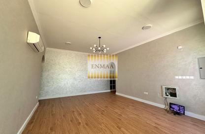 Villa - 4 Bedrooms - 5 Bathrooms for sale in Al Dhait South - Al Dhait - Ras Al Khaimah Villa - 4 Bedrooms - 5 Bathrooms for sale in Al Dhait South - Al Dhait - Ras Al Khaimah
