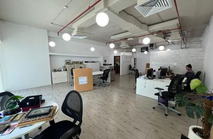 Office Space - Studio - 1 Bathroom for rent in The Burlington - Business Bay - Dubai