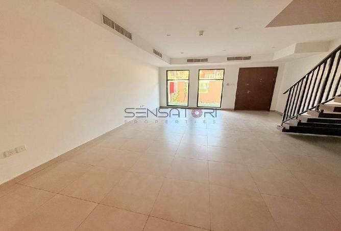 79834949 - Property Image 2