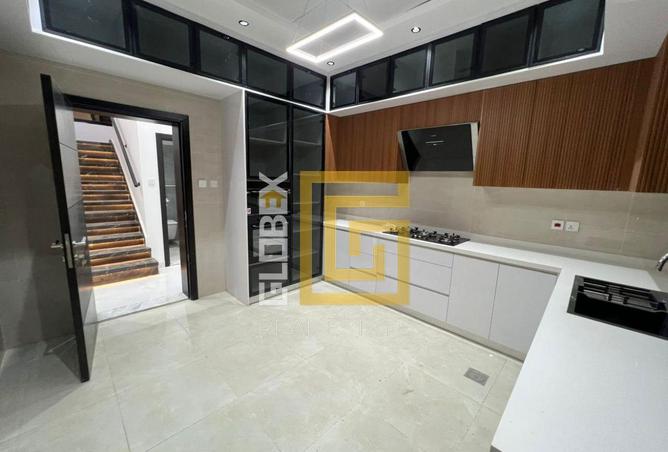 82353567 - Property Image 3