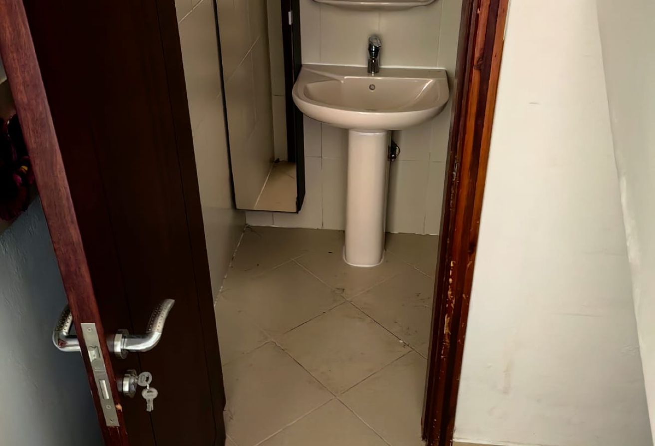 Spacious 3BR Townhouse | Maid room| Swimming pool