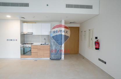 Apartment - 1 - 1 for rent in Radiant Square - City Of Lights - Al Reem Island - Abu Dhabi Apartment - 1 - 1 for rent in Radiant Square - City Of Lights - Al Reem Island - Abu Dhabi