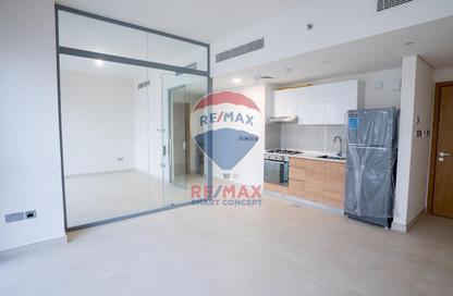 Apartment - 1 - 1 for rent in Radiant Square - City Of Lights - Al Reem Island - Abu Dhabi Apartment - 1 - 1 for rent in Radiant Square - City Of Lights - Al Reem Island - Abu Dhabi