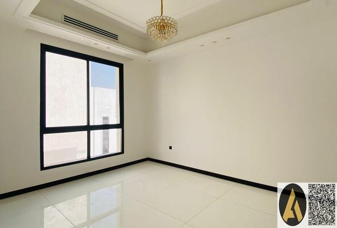 137439681 - Property Image 2