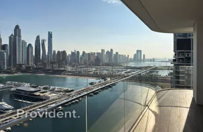 Apartment - 3 Bedrooms - 4 Bathrooms for sale in Palace Beach Residence Tower 1 - Palace Beach Residence - EMAAR Beachfront - Dubai Harbour - Dubai