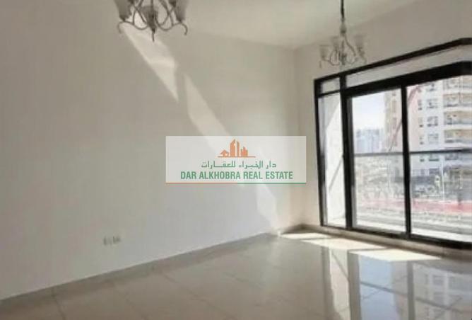 69892046 - Property Image 3