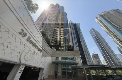 Apartment - 1 Bedroom - 2 Bathrooms for sale in 29 Burj Boulevard Tower 1 - 29 Burj Boulevard - Downtown Dubai - Dubai