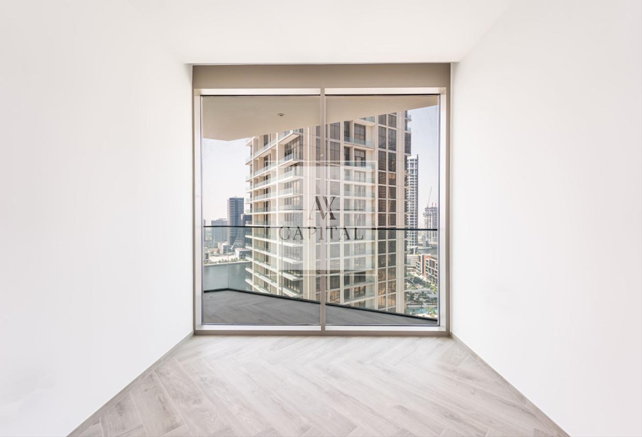 Canal view | Brand new | Spacious photo 18