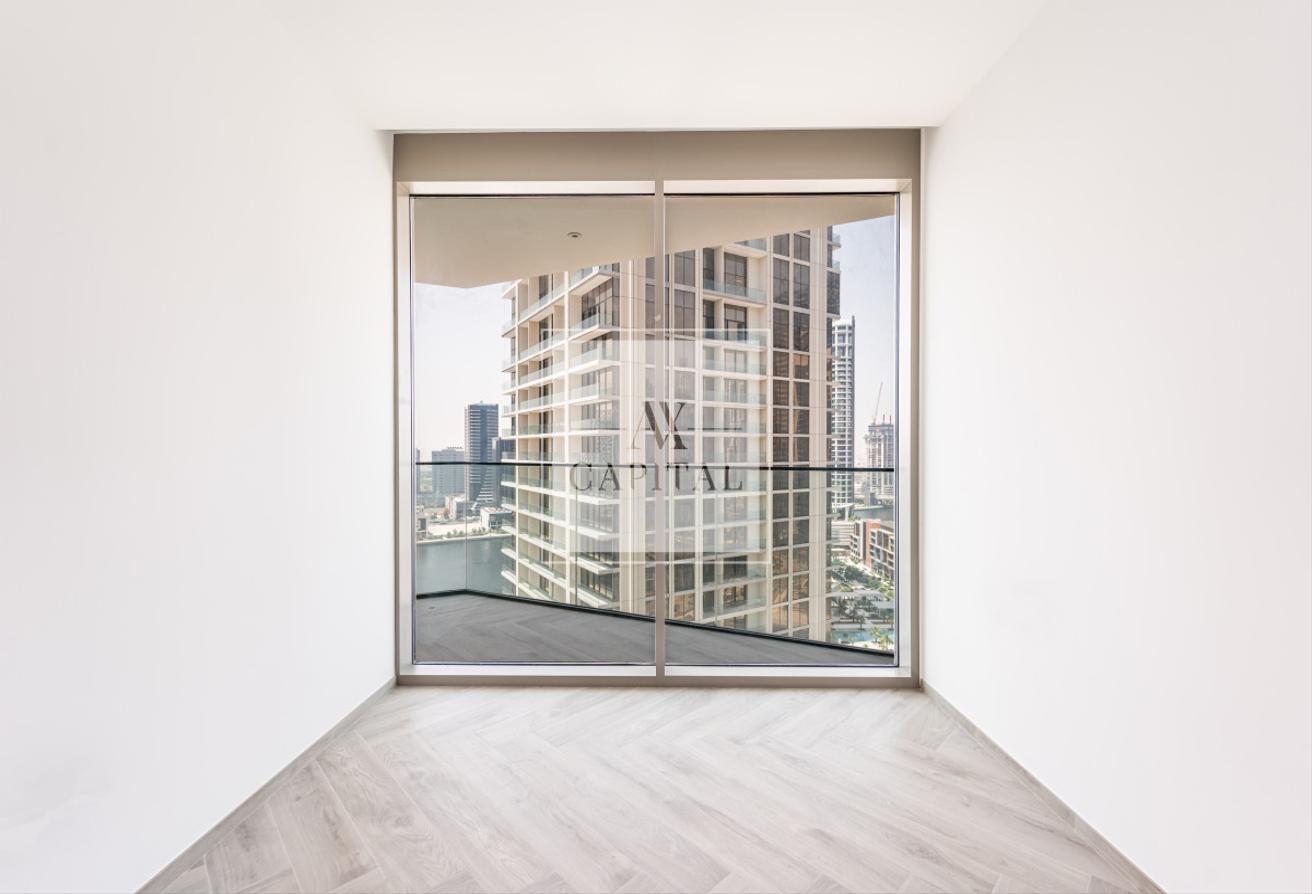 Canal view | Brand new | Spacious photo 14