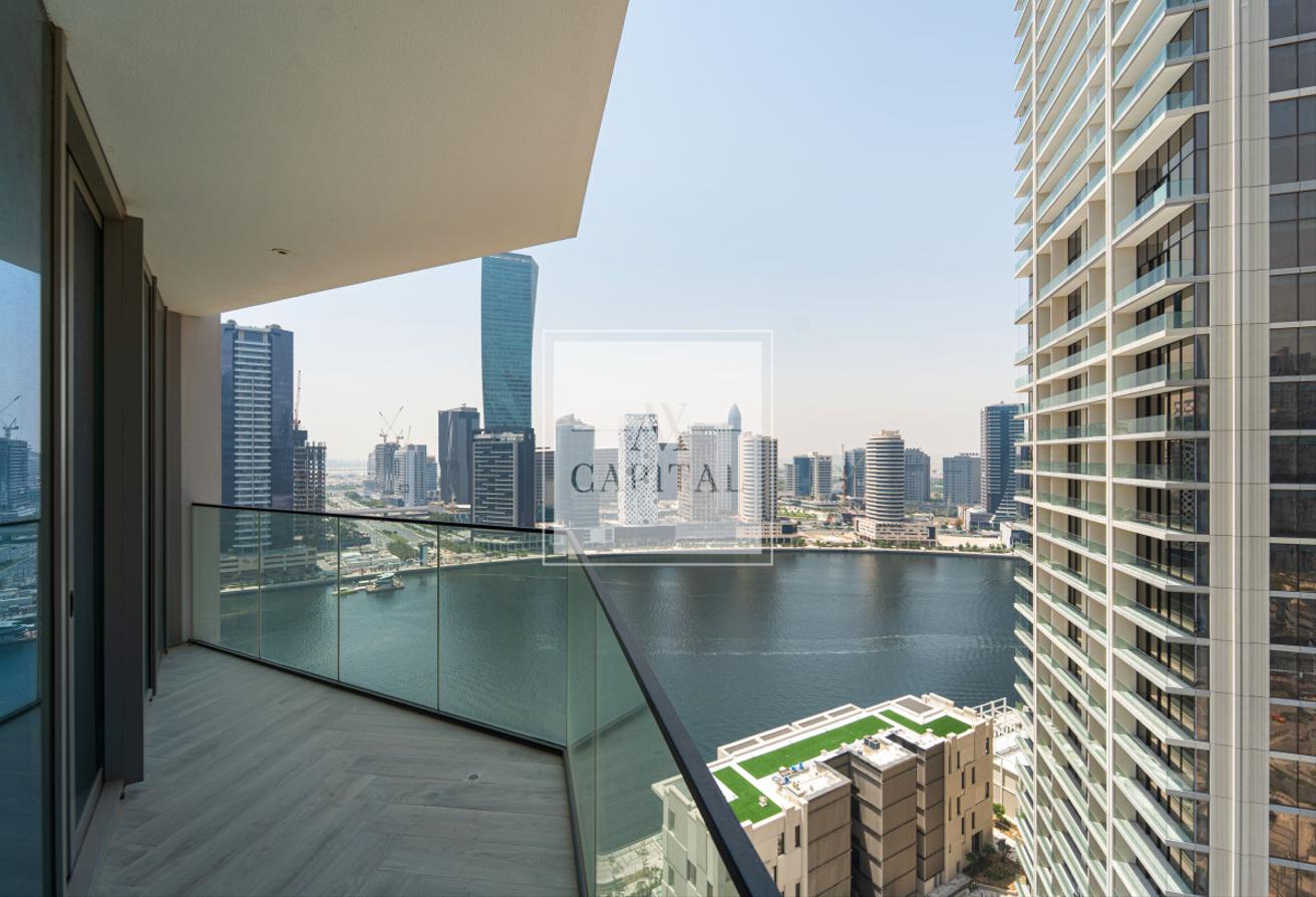 Canal view | Brand new | Spacious photo 4