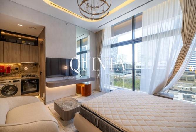 94006403 - Property Image 2