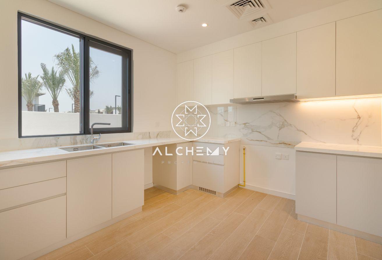 Corner Plot | Close to Park | Ready to Move In photo 5