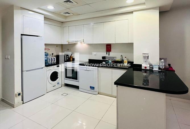 74251407 - Property Image 3