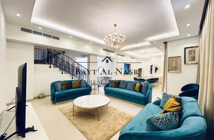 Villa - 4 Bedrooms - 5 Bathrooms for rent in Nad Al Sheba Villas - Nad Al Sheba 3 - Nad Al Sheba - Dubai