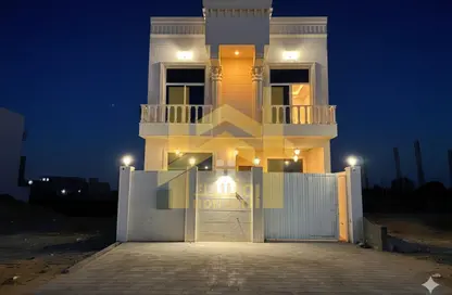 تاون هاوس - 5 غرف نوم - 7 حمامات للبيع في الحليو 2 - الحليو - عجمان