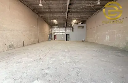 Warehouse - Studio - 1 Bathroom for rent in Dubai Investment Park 1 (DIP 1) - Dubai Investment Park (DIP) - Dubai