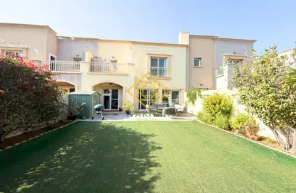 فيلا - 3 غرف نوم - 3 حمامات للبيع في الينابيع 14 - الينابيع - دبي