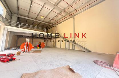 Warehouse - Studio - 1 for rent in Al Sajaa Industrial - Al Sajaa - Sharjah