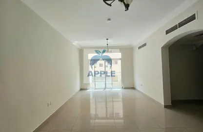 Apartment - 1 Bedroom - 2 Bathrooms for rent in Muwaileh 3 Building - Muwaileh - Sharjah