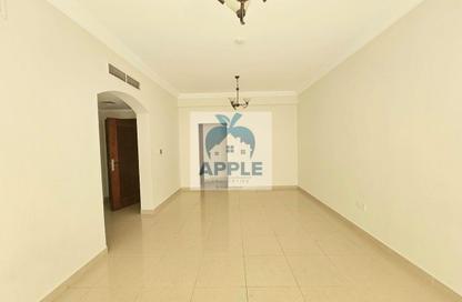 Apartment - 1 Bedroom - 2 Bathrooms for rent in Muwaileh 3 Building - Muwaileh - Sharjah
