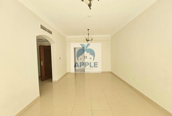 81120921 - Property Image 2