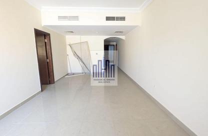 Apartment - 1 Bedroom - 2 Bathrooms for rent in Muwaileh Commercial - Sharjah