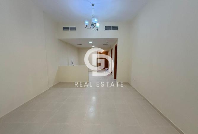 74235603 - Property Image 2