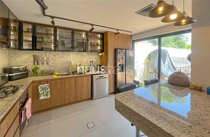 Villa - 3 Bedrooms - 3 Bathrooms for rent in Springs 15 - The Springs - Dubai