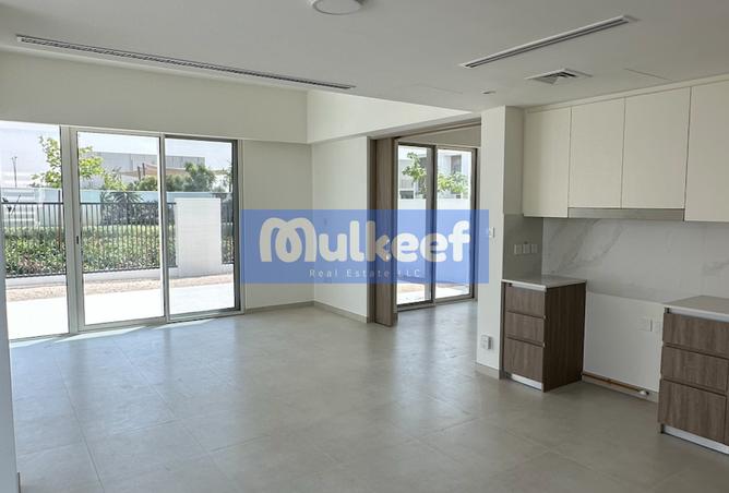 54403272 - صورة العقار 2