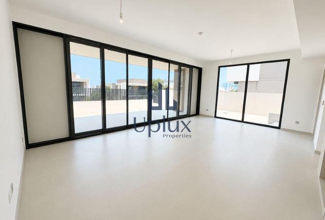 112313008 - Property Image 3