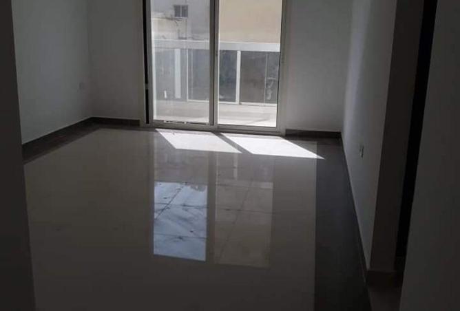 83232172 - Property Image 2