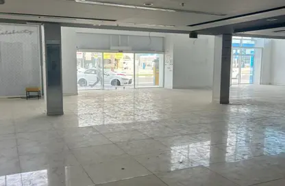 صالة عرض - استوديو - 1 حمام للايجار في المنطقة الصناعية رقم 4 - المنطقة الصناعية بالشارقة - الشارقة