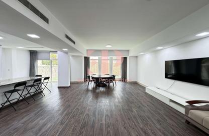 Duplex - 3 - 6 for sale in Al Yas Villas - Dubai Marina Towers - Dubai Marina - Dubai Duplex - 3 - 6 for sale in Al Yas Villas - Dubai Marina Towers - Dubai Marina - Dubai