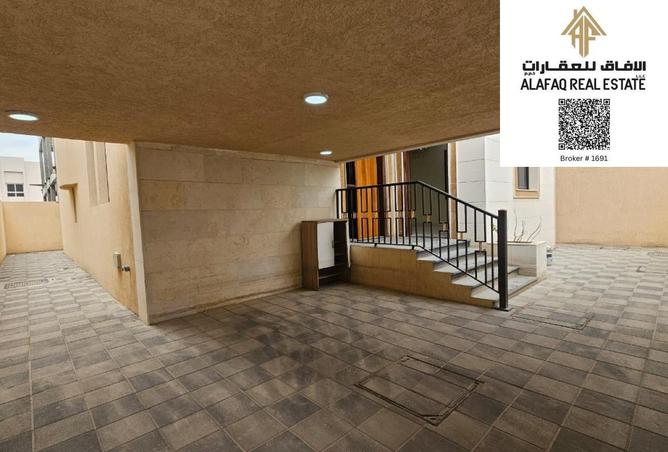 63260242 - Property Image 2