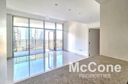 Apartment - 1 - 2 for rent in Boulevard Crescent Tower 1 - BLVD Crescent - Downtown Dubai - Dubai