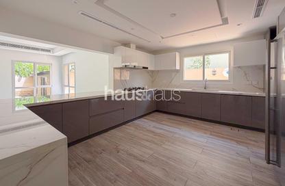 Villa - 6 Bedrooms - 5 Bathrooms for rent in Meadows 8 - Meadows - Dubai Villa - 6 Bedrooms - 5 Bathrooms for rent in Meadows 8 - Meadows - Dubai