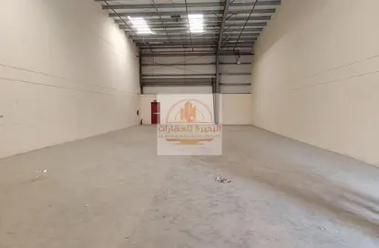Warehouse - Studio - 1 Bathroom for rent in Al Jlail - Al Sajaa - Sharjah