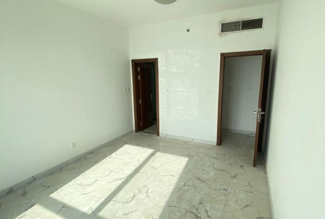 74257331 - صورة العقار 3